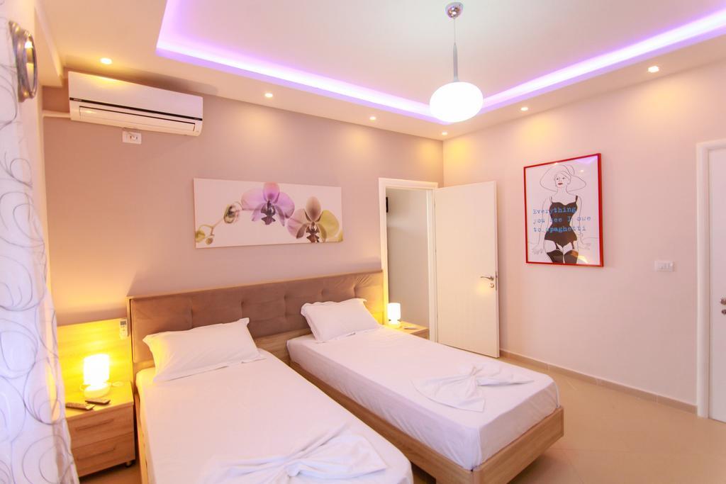 Blue Sea Apartments Saranda Dış mekan fotoğraf