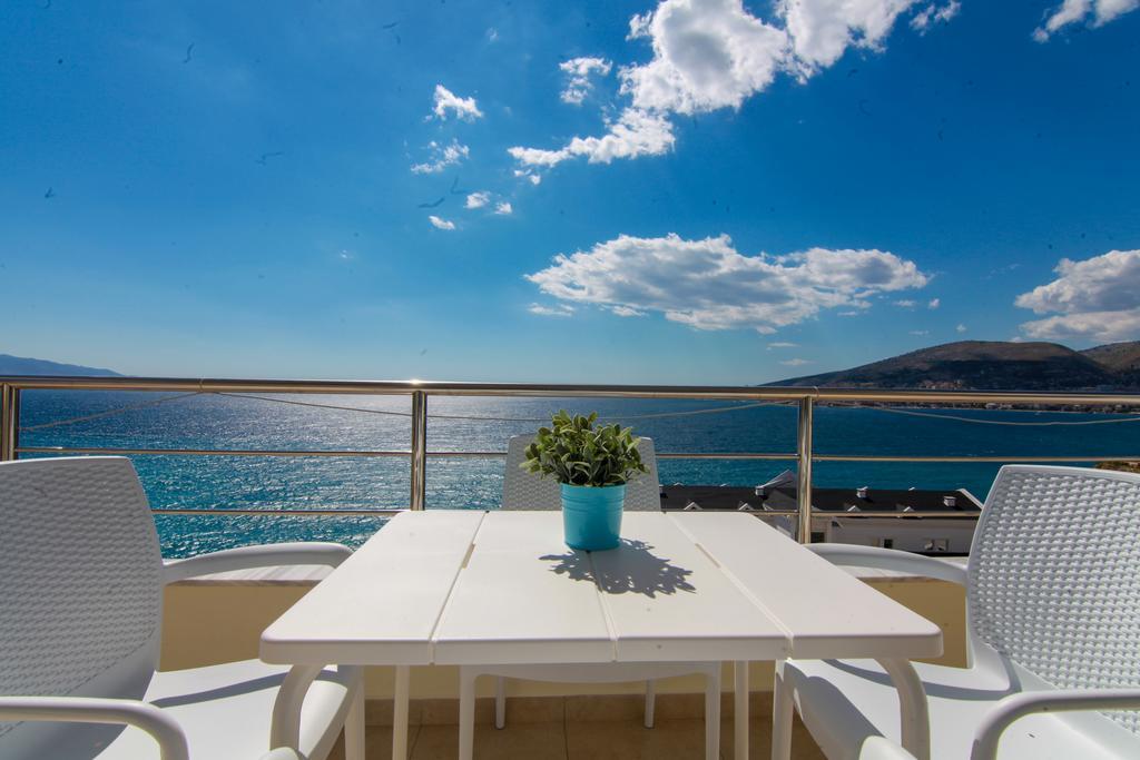Blue Sea Apartments Saranda Dış mekan fotoğraf