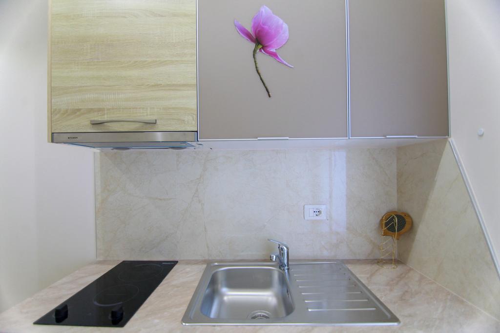 Blue Sea Apartments Saranda Dış mekan fotoğraf
