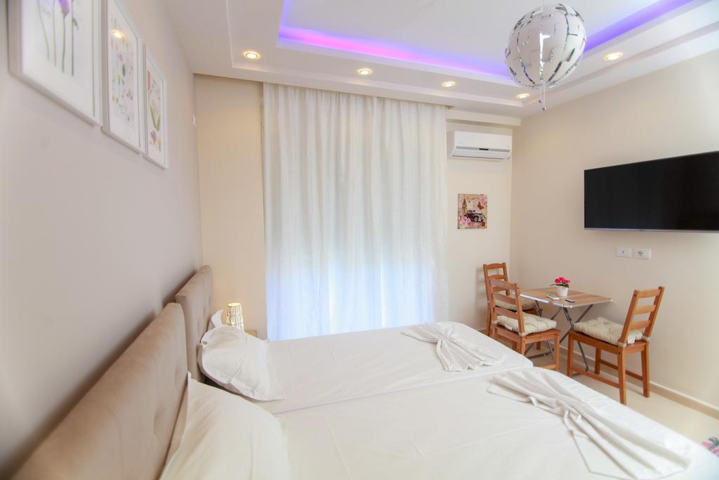 Blue Sea Apartments Saranda Dış mekan fotoğraf
